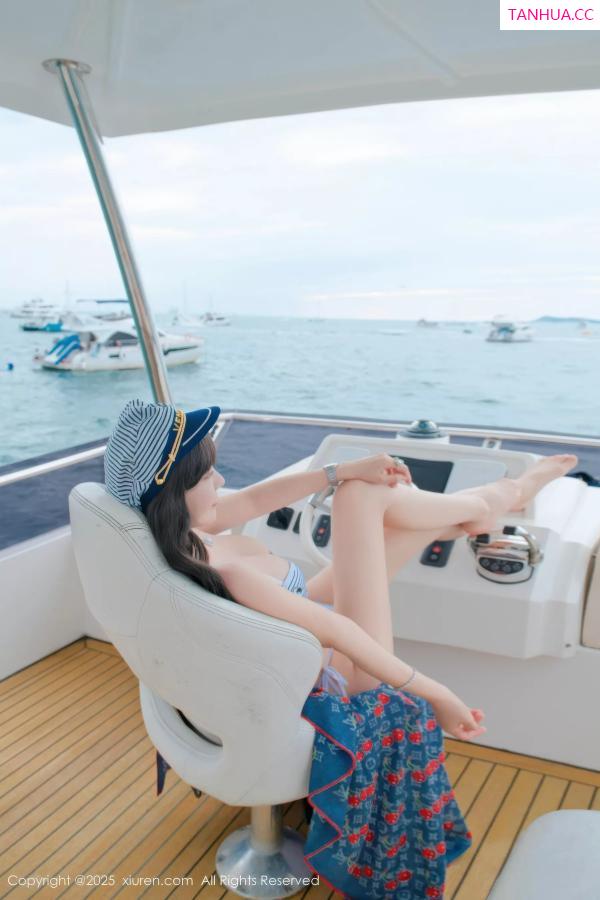朱可 barbie可儿 [XiuRen]高清写真图 2025.10.31 No.10934 朱可儿Flora 性感比基尼第8张图片
